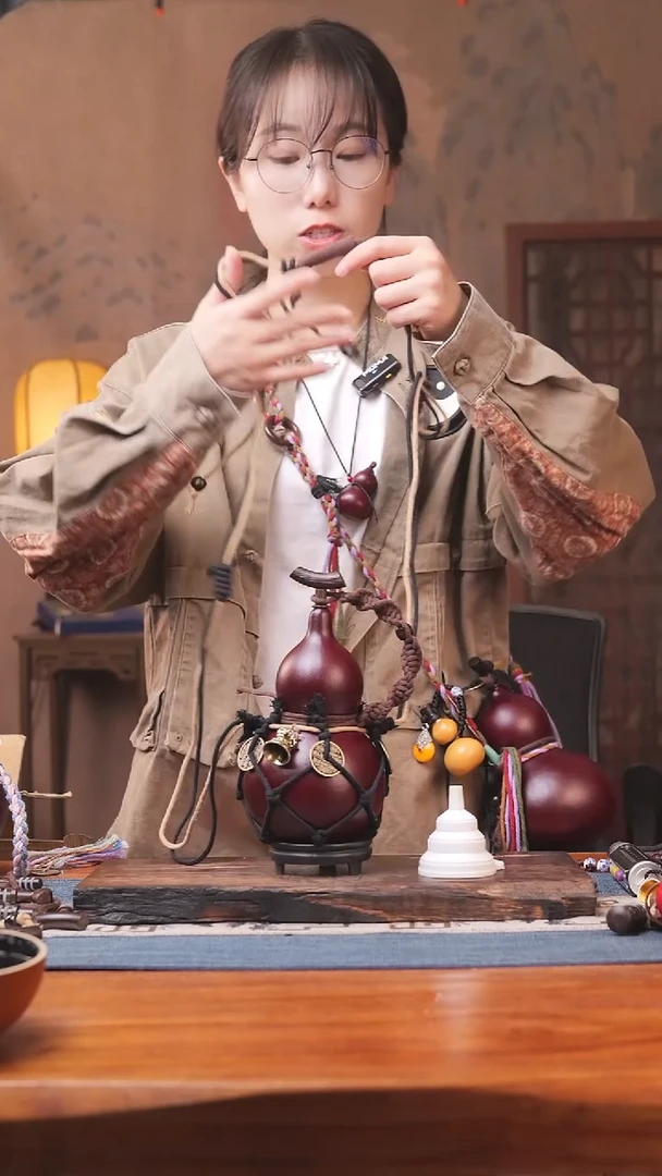 1758链接精品大漆葫芦[一物一拍]