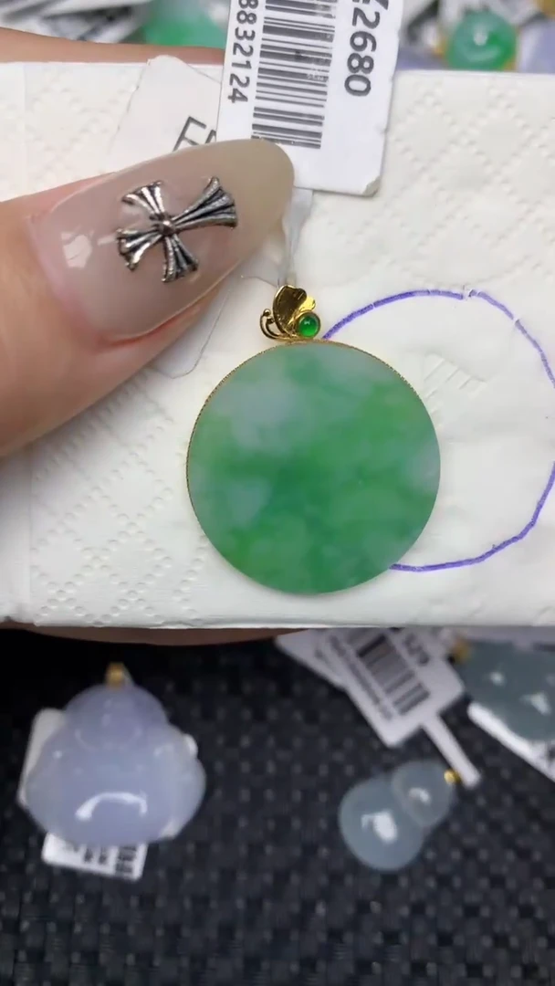 颈饰18K金镶嵌翡翠天然缅甸翡翠a货百元以上9元证书费自理