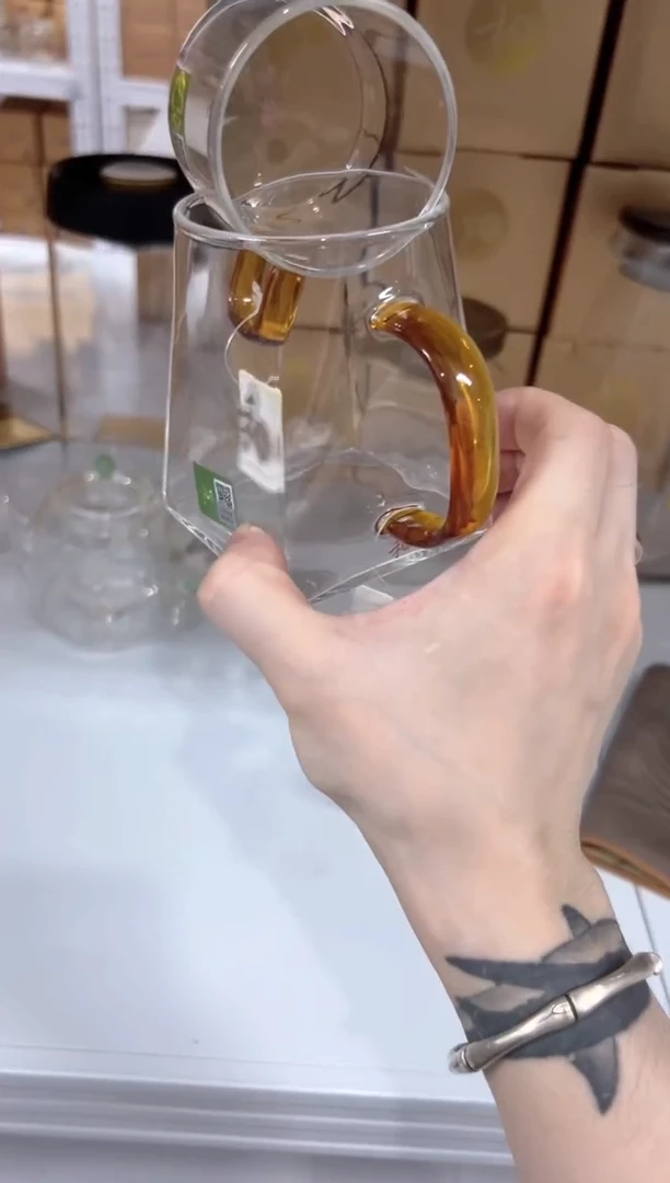 禾器瀚然茶海琥珀色 送禾器清禾杯琥珀一只