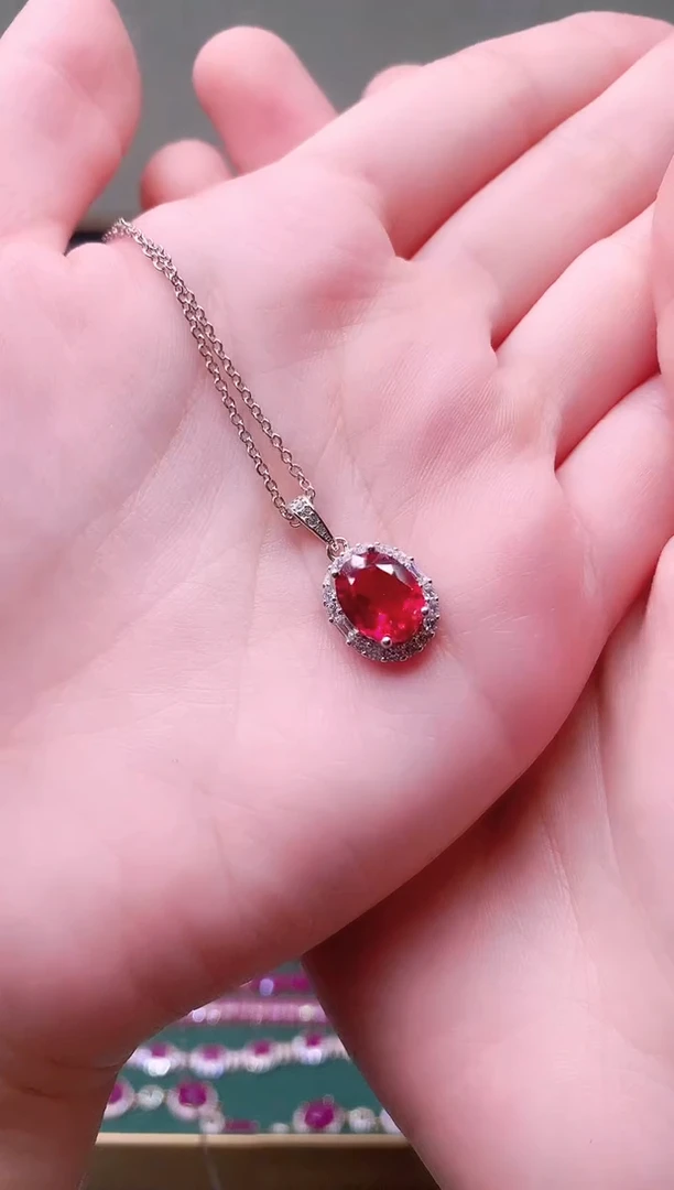 银S925镶嵌吊坠(赠链)红宝石65