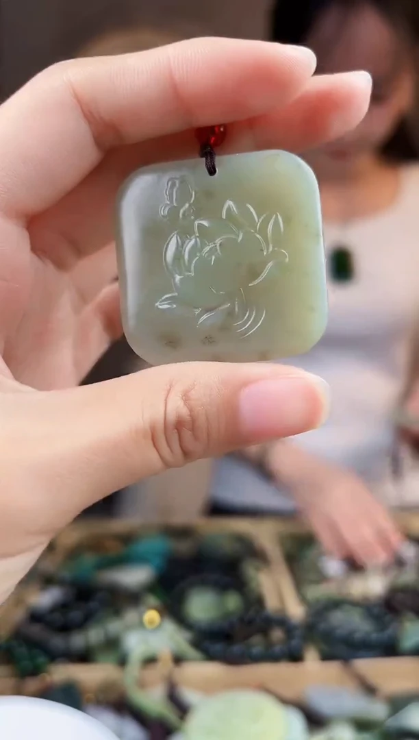 颈饰未镶嵌和田玉拍一发一，多样性发货