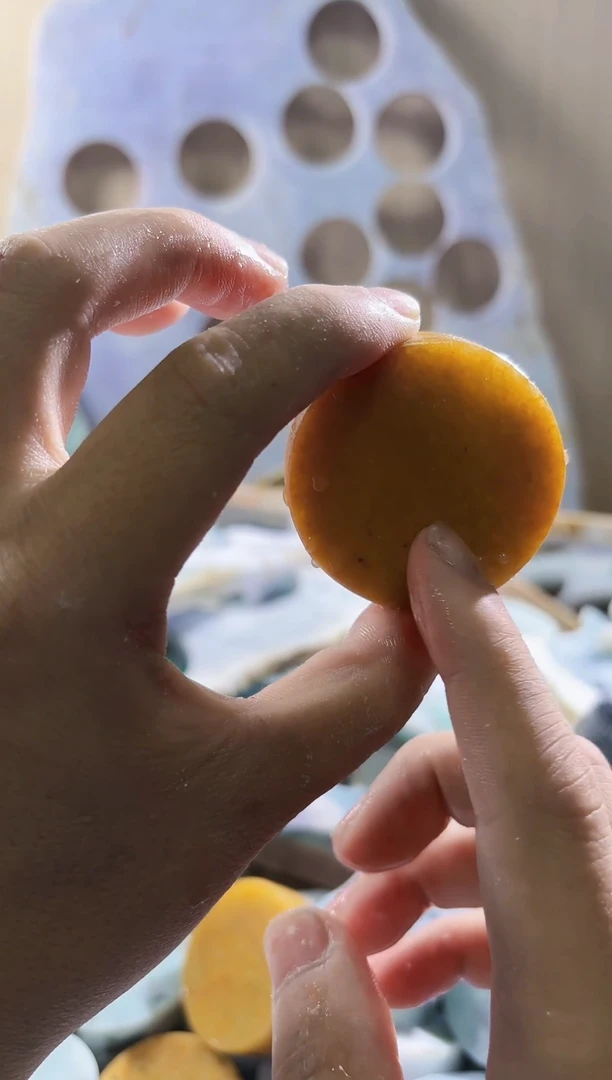 翡翠未镶嵌颈饰翡翠A货 谢谭124