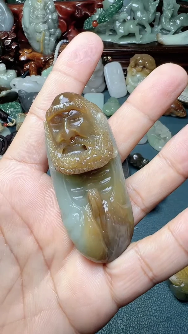 未镶嵌和田玉把件-