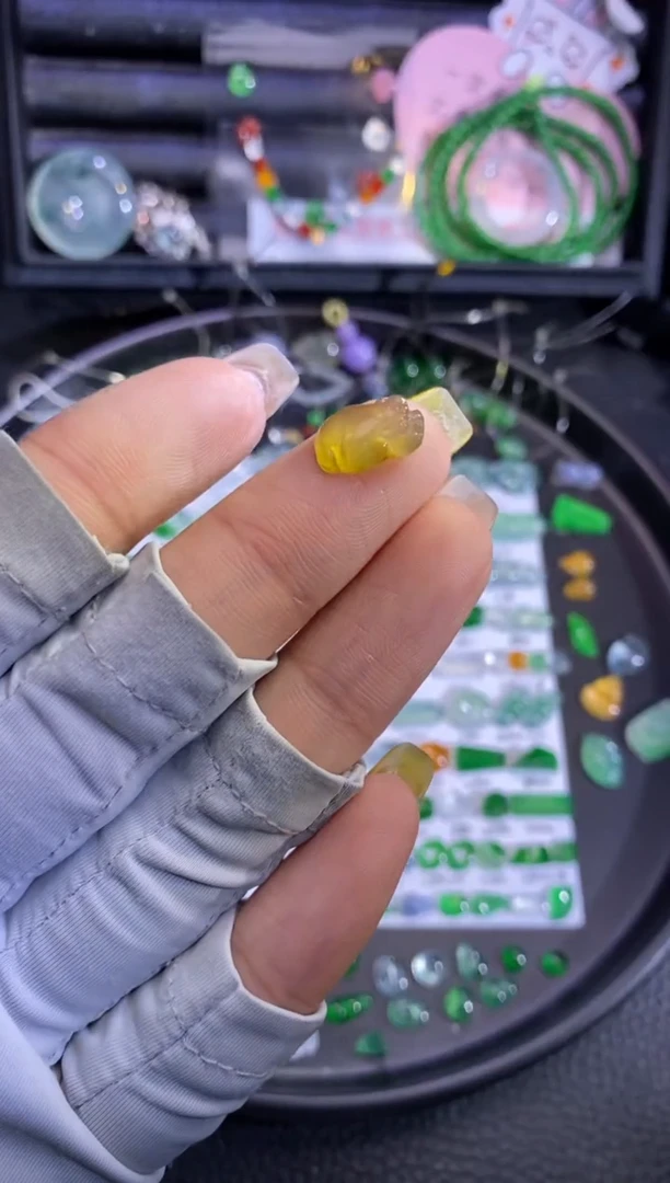 未镶嵌挂件翡翠金蟾