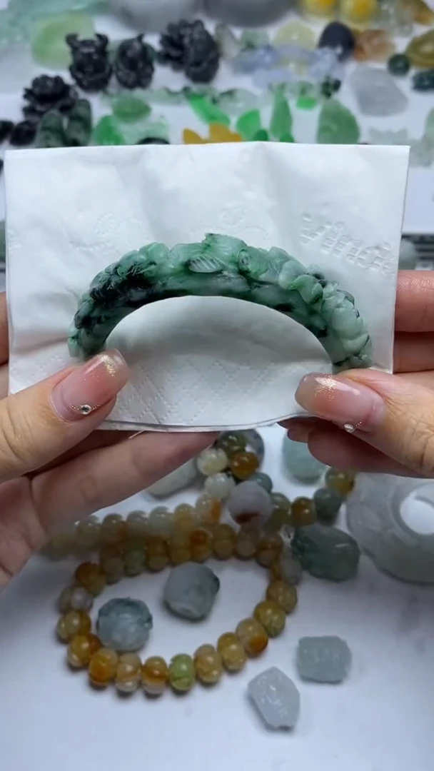 未镶嵌定制翡翠毛货定制不退不换