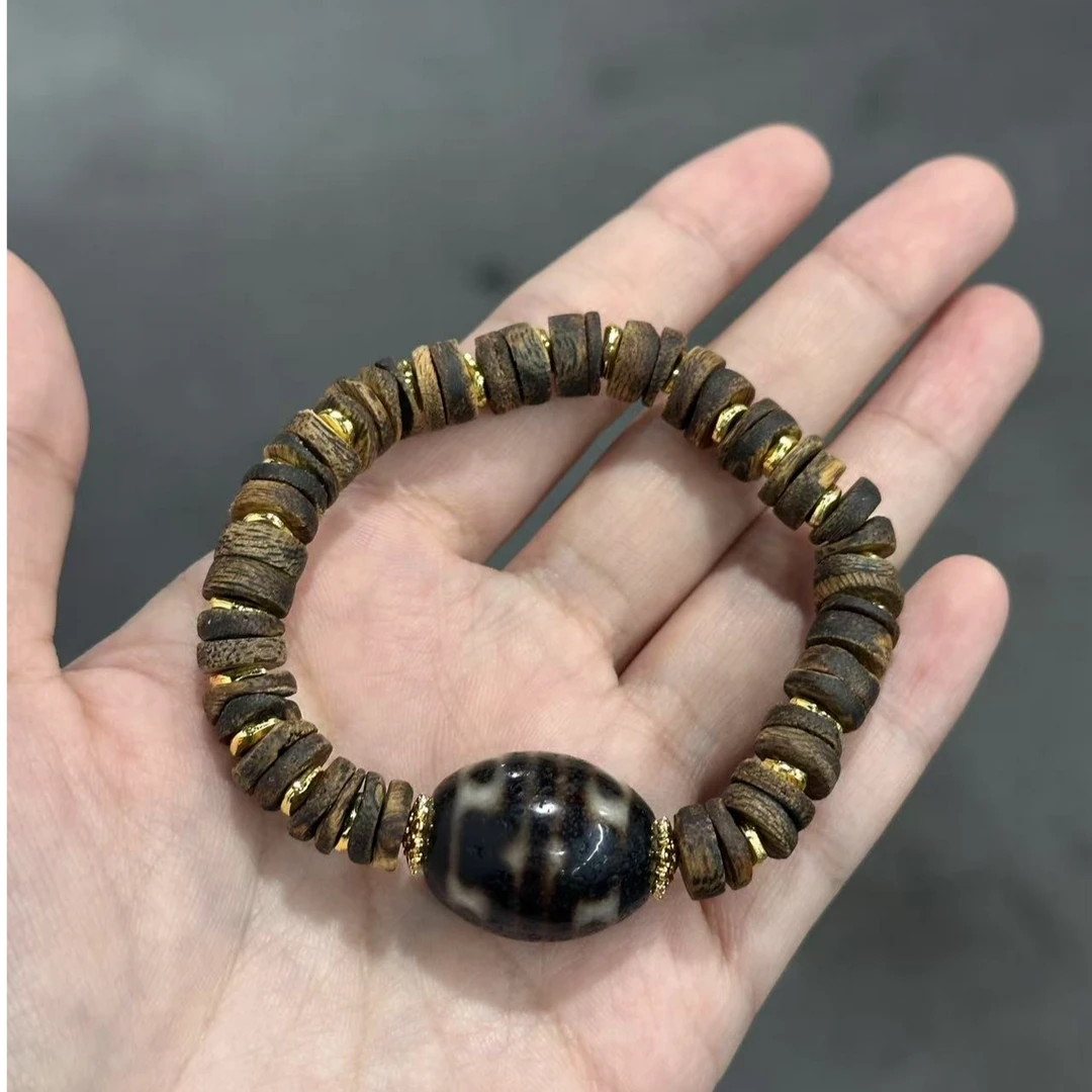 【归心】佛心六眼达洛天珠配沉香片单圈手串【发一件】