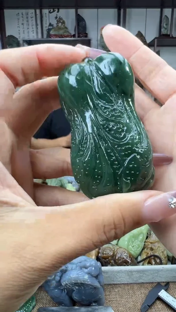 未镶嵌和田玉把件1