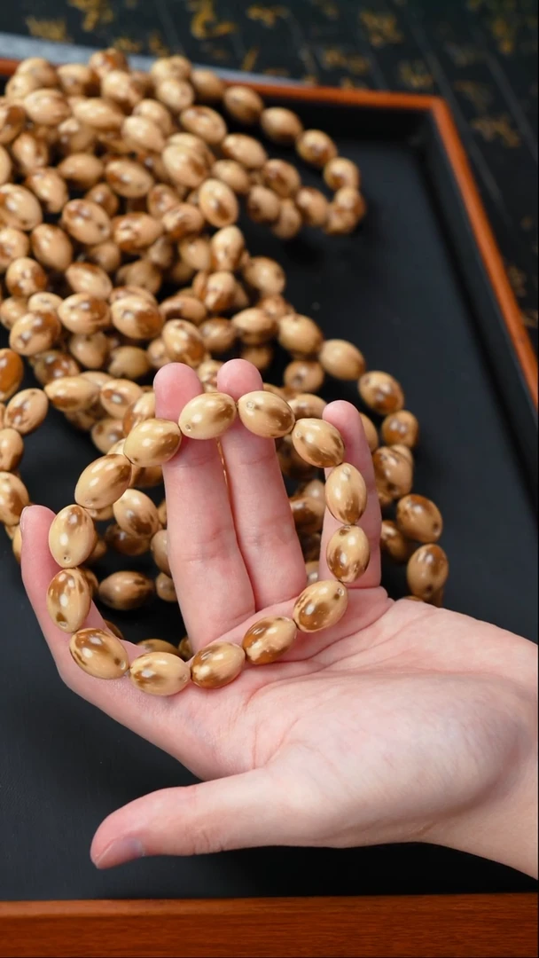 紫金鼠手串花皮枣珠多样发货