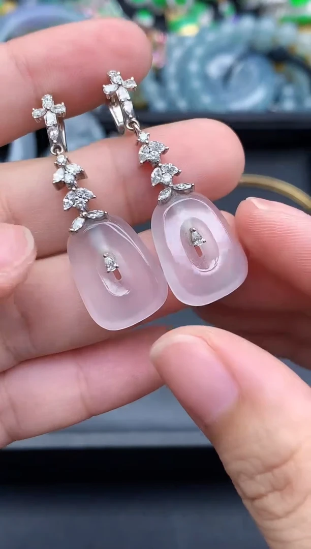 18K金镶嵌翡翠耳饰457-春日珠宝