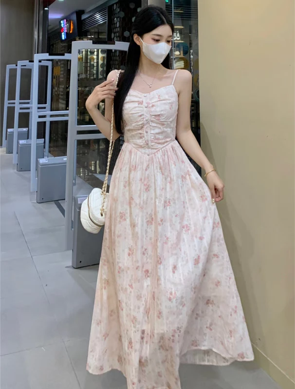 休闲风显瘦夏季时尚套装针织小众连衣裙甜美套装气质高腰裙子碎花