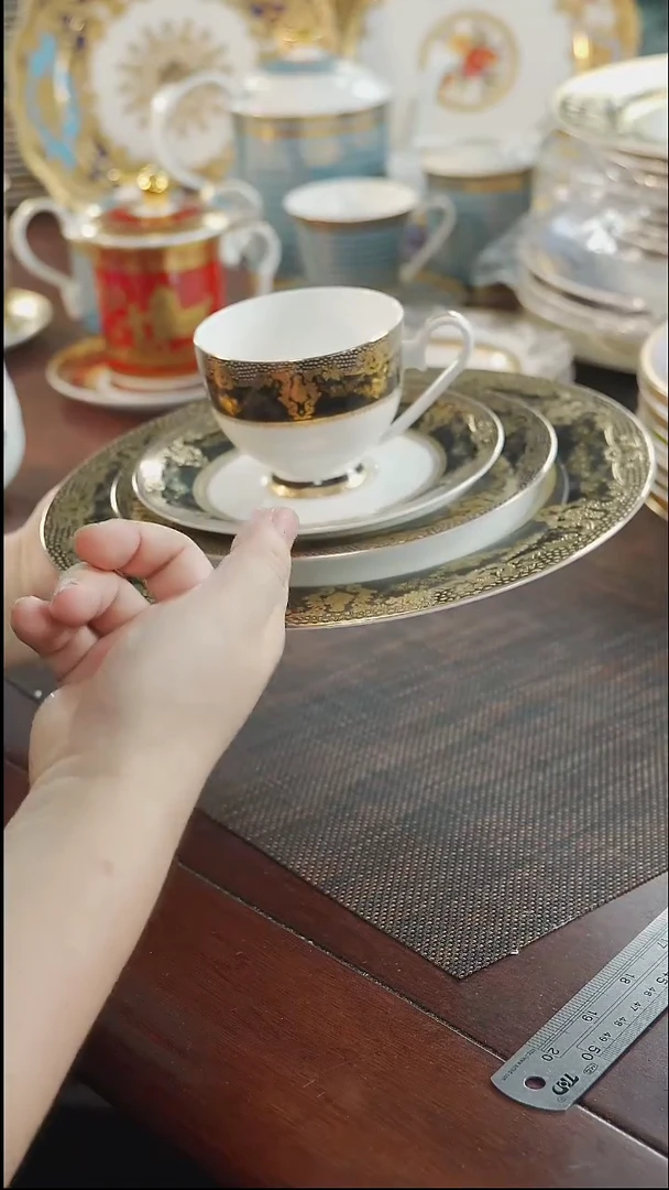 瓷片吐****娃到手四件 混标福利价