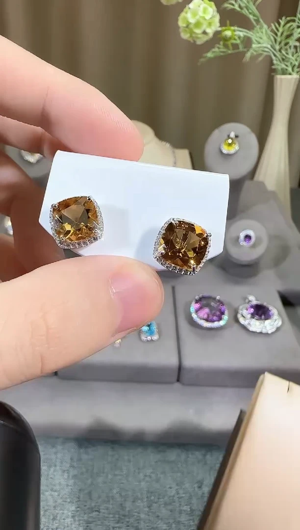 黄晶耳饰银S925镶嵌11mm耳钉简约款