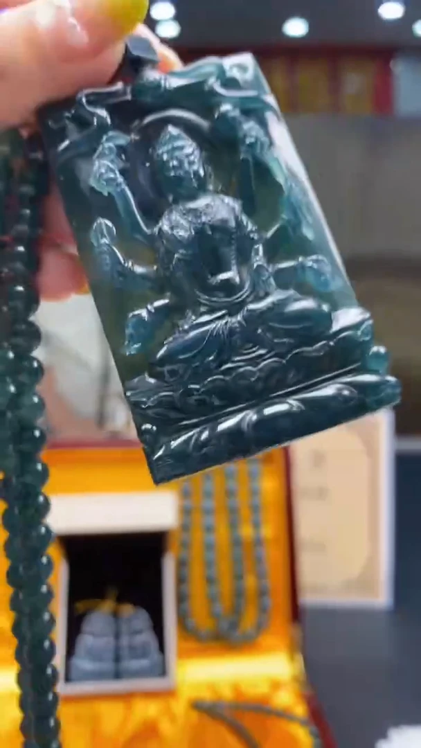 翡翠未镶嵌颈饰********178