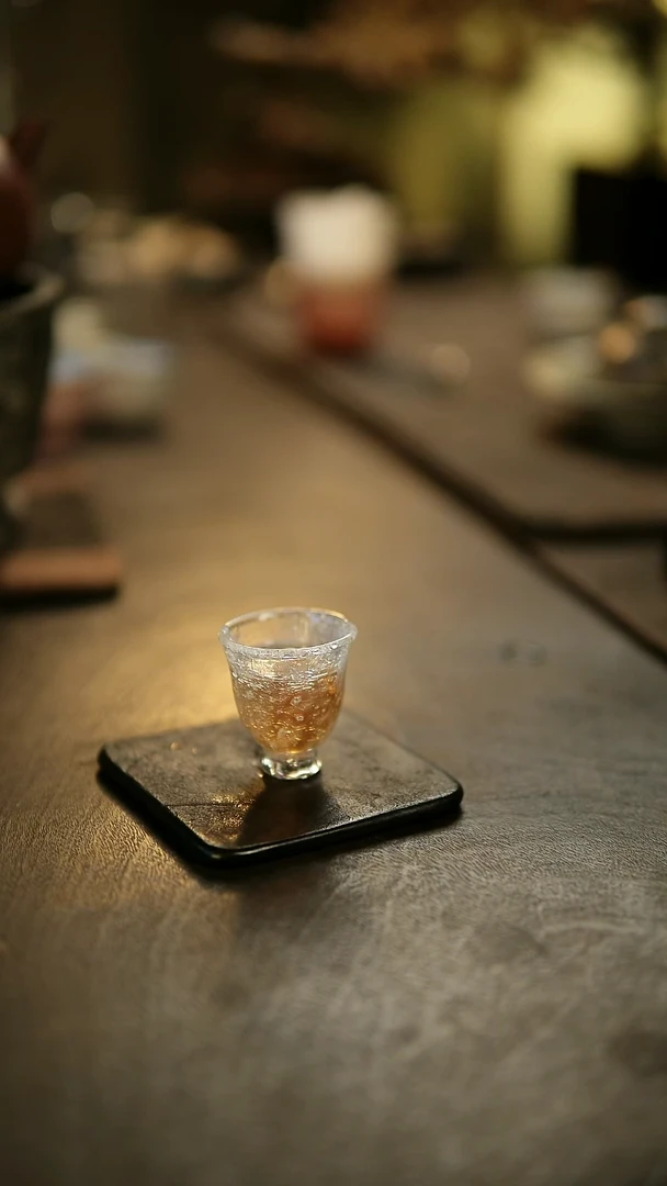 阿眠     沁冰裂闻香杯小