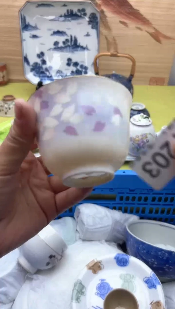 瓷片t****11203