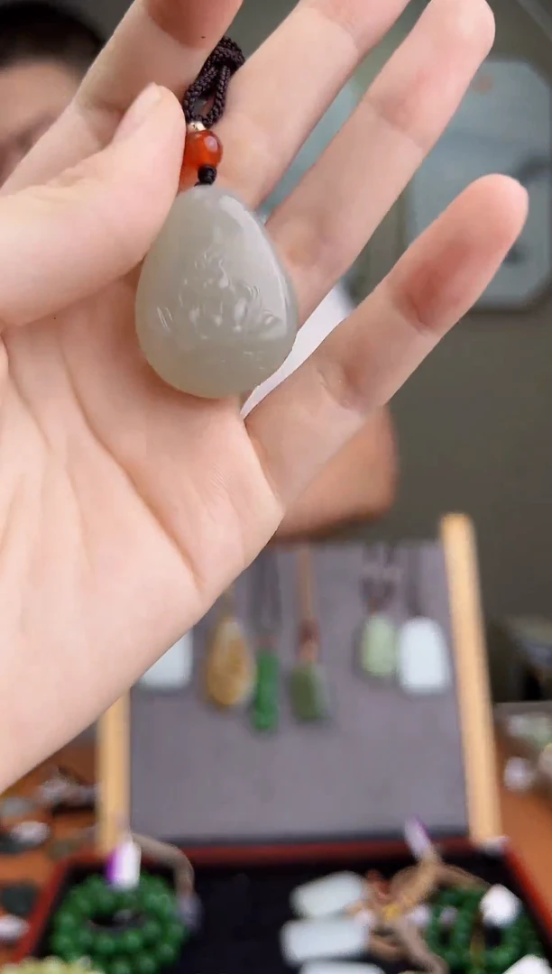 颈饰未镶嵌和田玉多样性发货 拍一单发一个