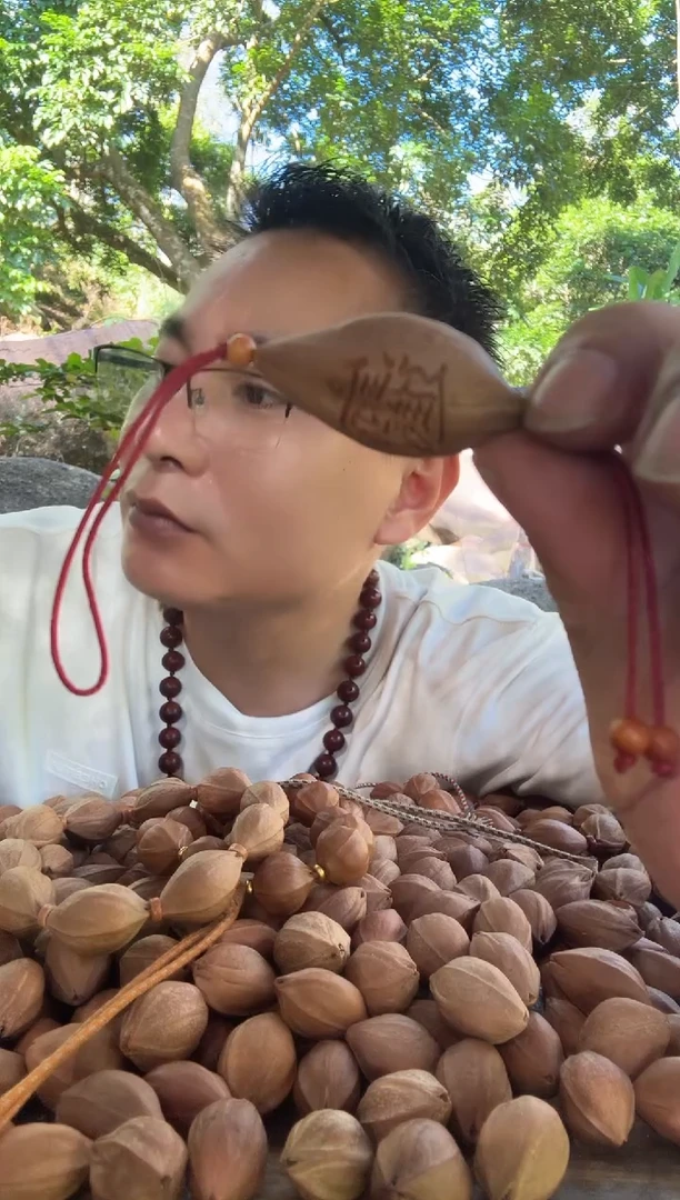 吊坠橄榄核单子核雕梅林红核28.8