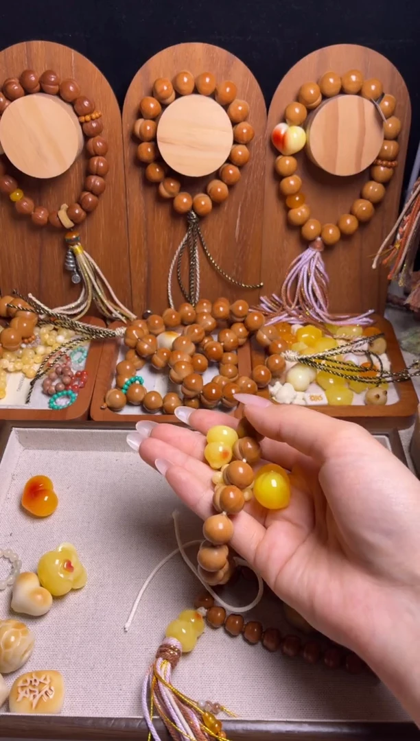 手串猴头核桃全品光面柯基蜜心黄跑环俏色葫芦三通紫咖流苏手持