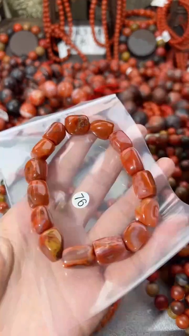 【闪购商品】南红玛瑙未镶嵌手串10+