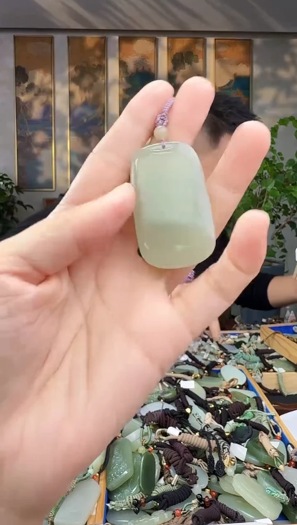 未镶嵌和田玉挂件拍一发一