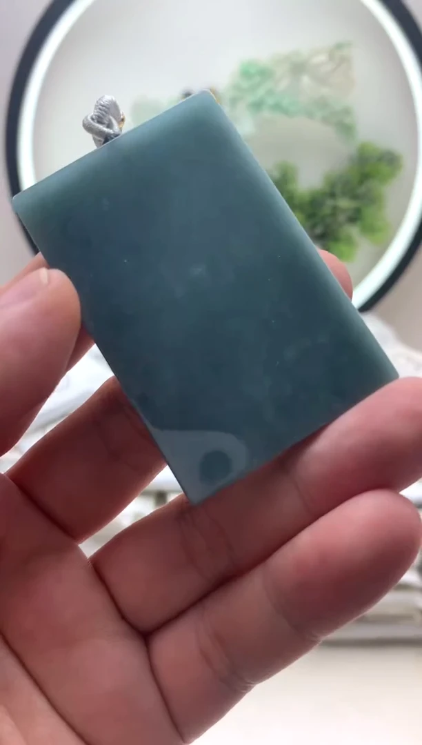 颈饰未镶嵌翡翠无事牌