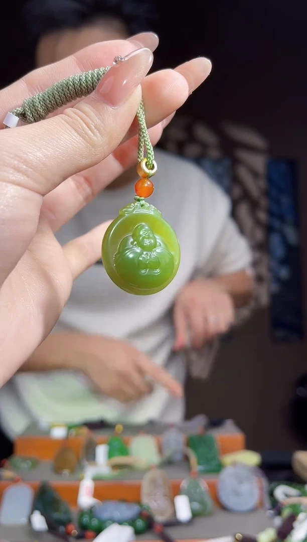 【闪购商品】和田玉颈饰未镶嵌拍一发一