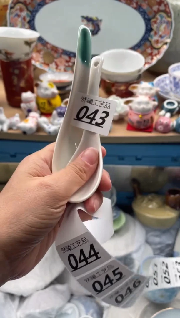 【闪购商品】瓷片043然曦海外工艺品****