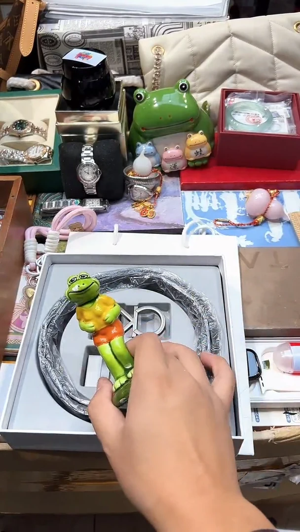 .全球寻宝高端瓷儿