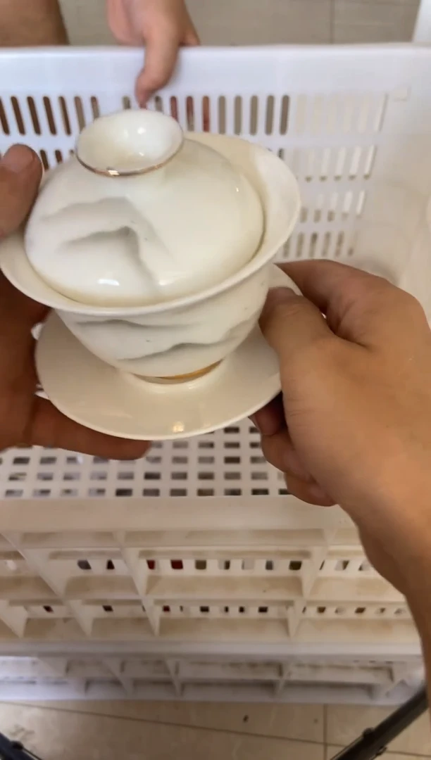 杯无运费险有瑕疵的有点脏介意勿拍