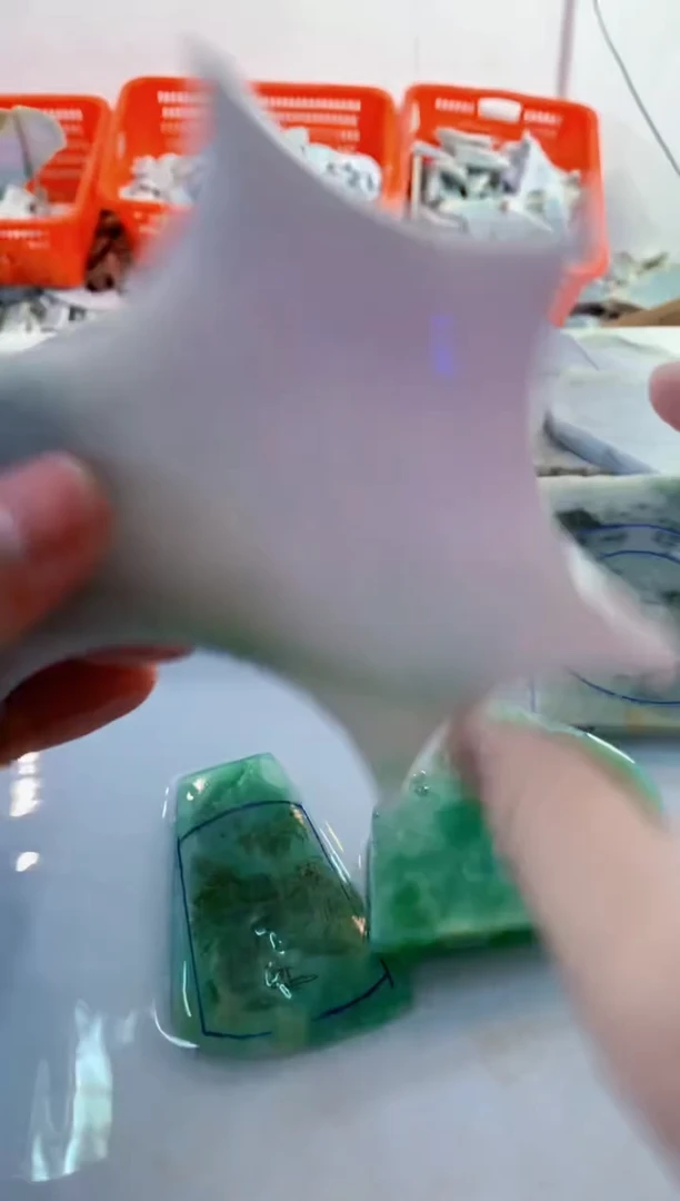 颈饰未镶嵌翡翠天然缅甸翡翠A货754