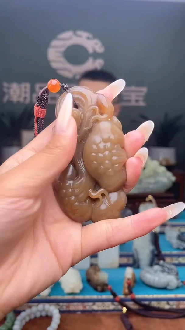 未镶嵌和田玉挂件1