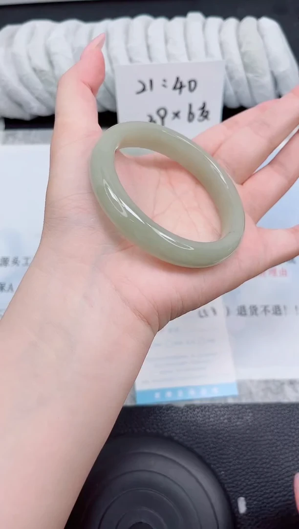 石英质玉手镯未镶嵌16-58.8