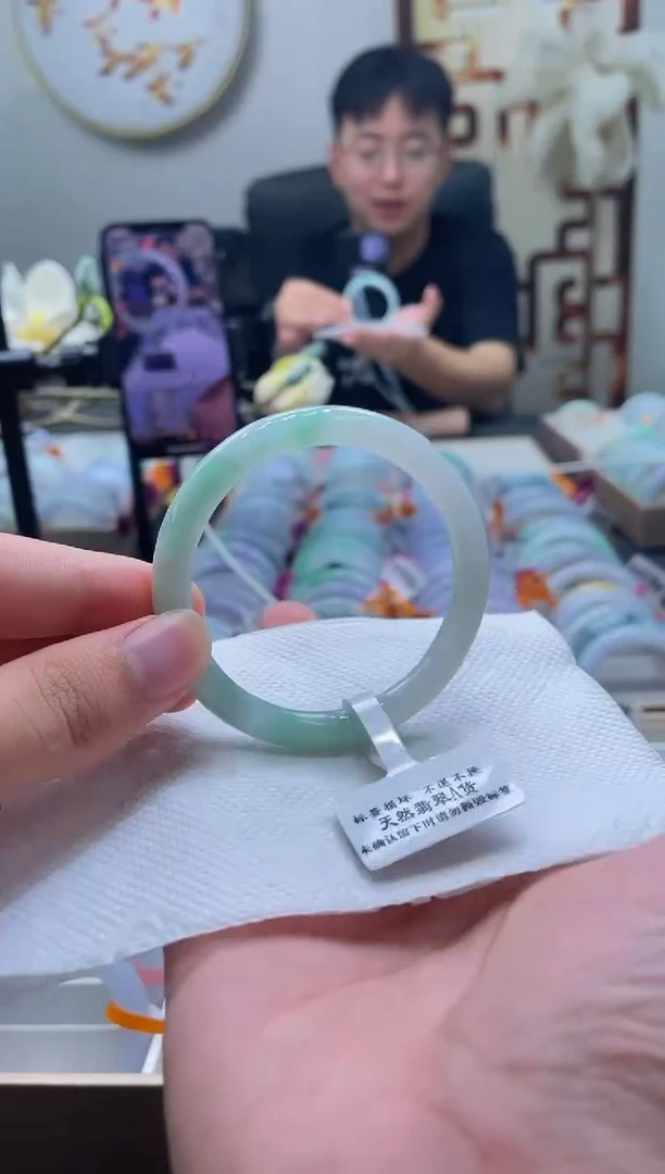 未镶嵌手镯翡翠017-54