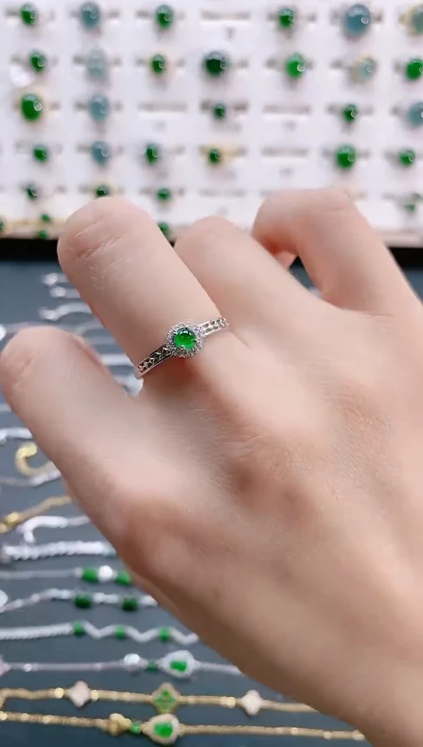 【闪购商品】翡翠戒指银S925镶嵌天然翡翠