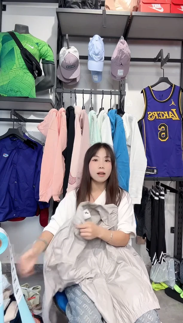 1084 编码 瑕疵款直播间过款为准