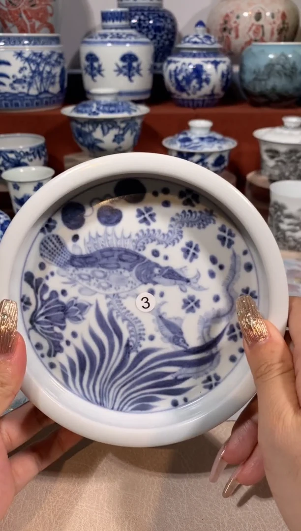 【闪购商品】摆件3青花鱼藻壶承微瑕