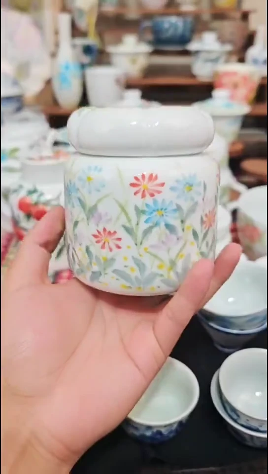 摆件陶瓷景德镇高温釉下陶瓷