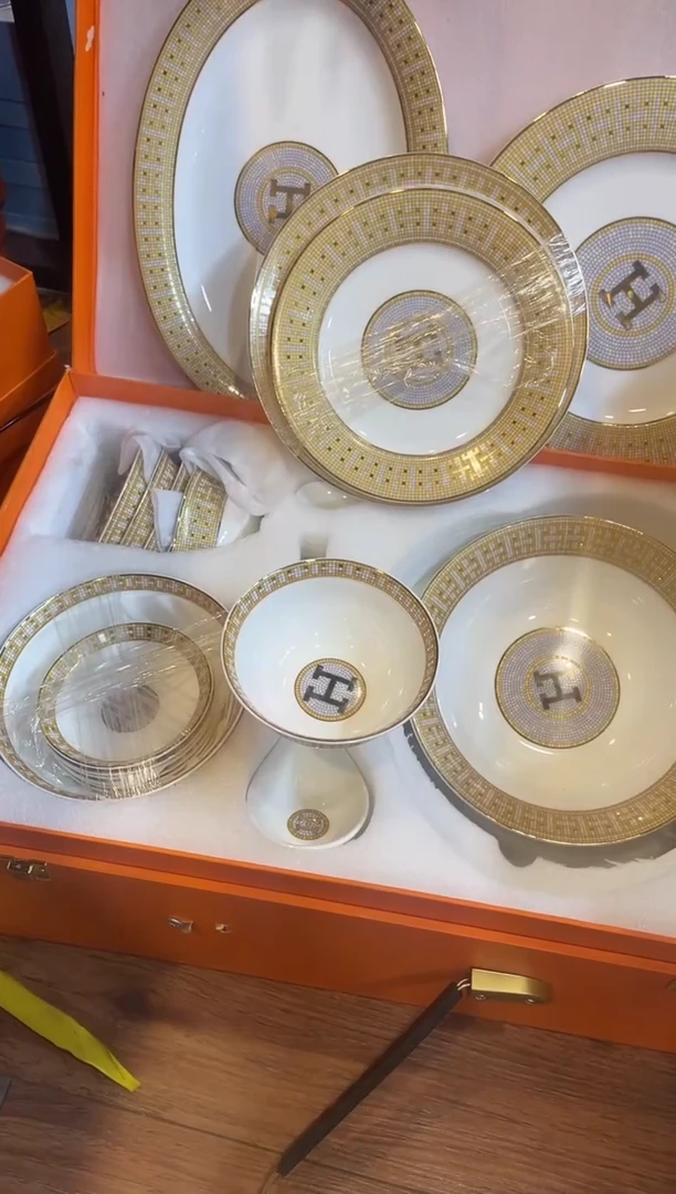 杯鸿辉家品牌瓷器，京东包邮！