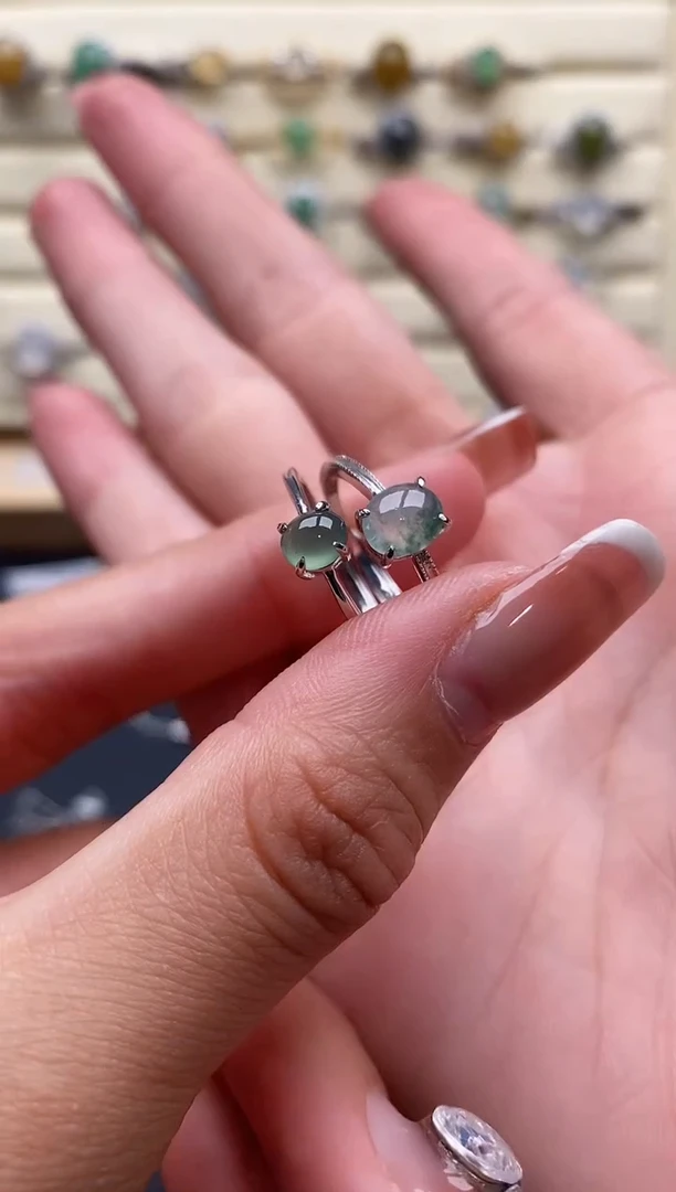 银S925镶嵌戒指翡翠444444+2