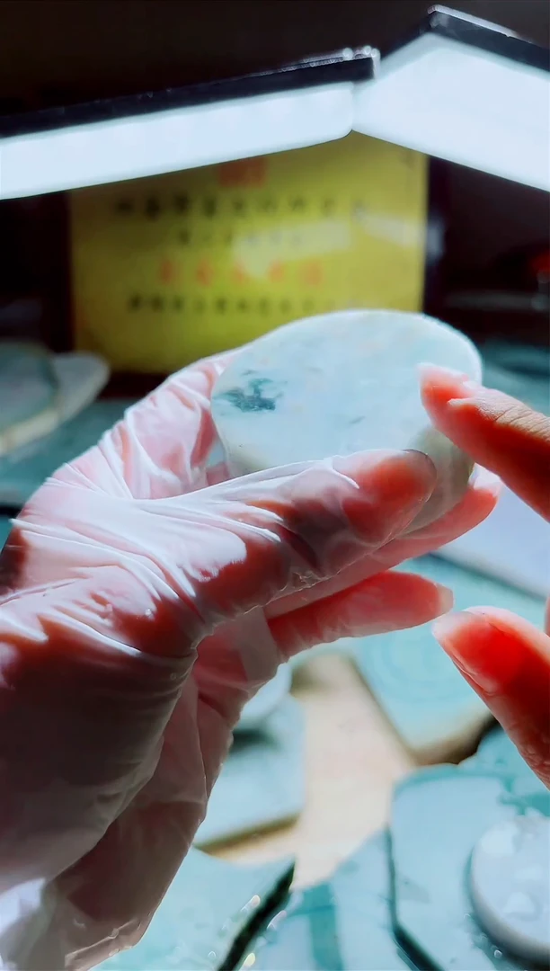 翡翠挂件未镶嵌A货曹璀757