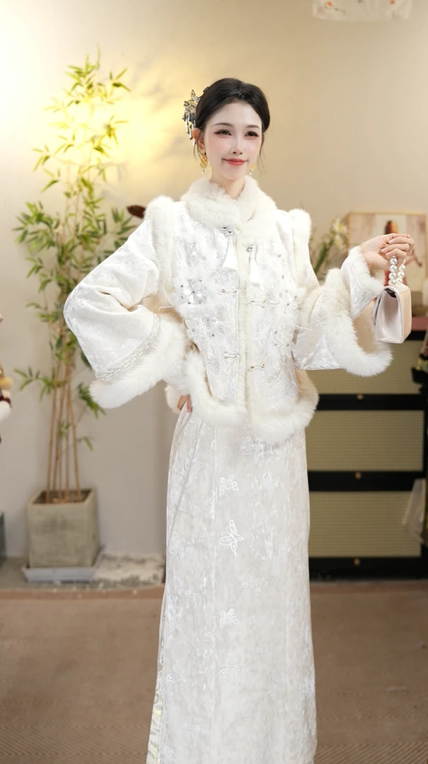 【花想容·白月光】水墨画走出的国潮白色加绒高端套装（5807+5797