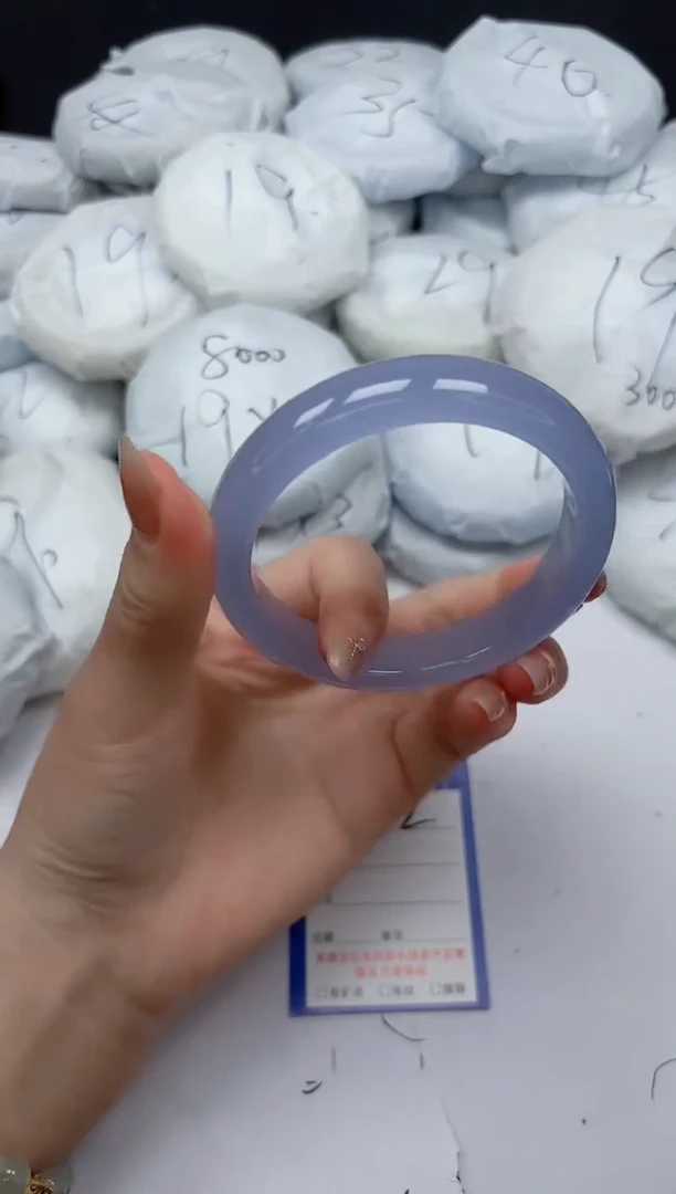 未镶嵌手镯石英质玉72/62.2