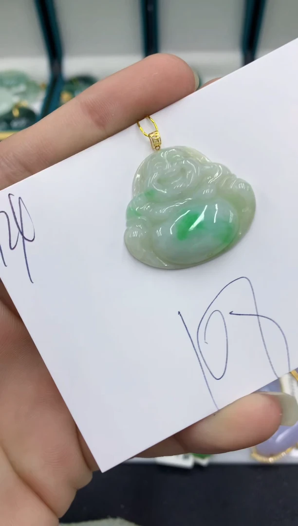 【闪购商品】翡翠颈饰18K金镶嵌翡翠