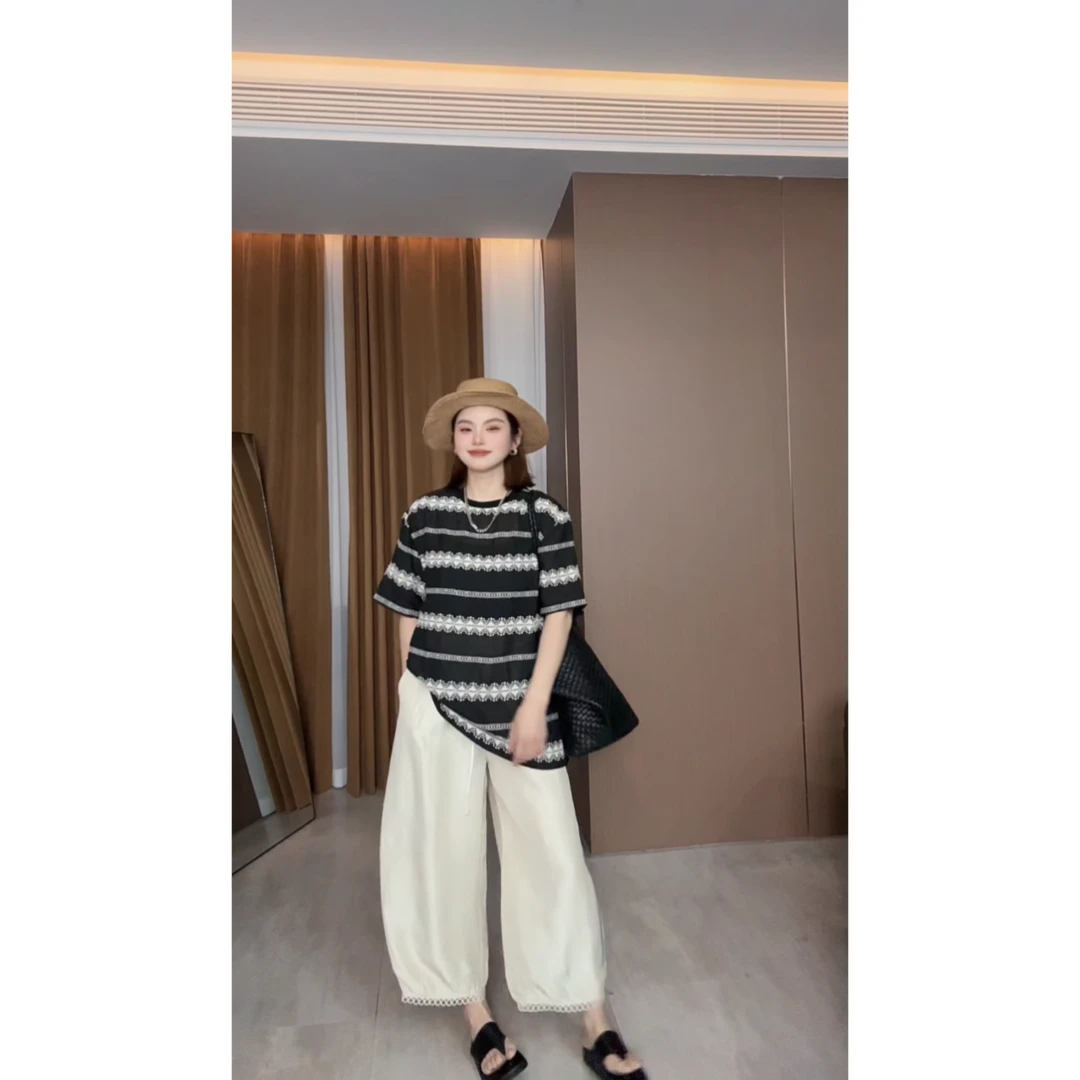 2025夏款新品【原创高级感重工刺绣圆领短袖T恤】