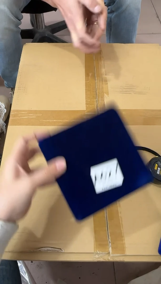 其他卓****r627...中古产品谨慎参拍