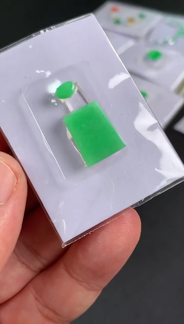 未镶嵌定制翡翠用****3翡翠