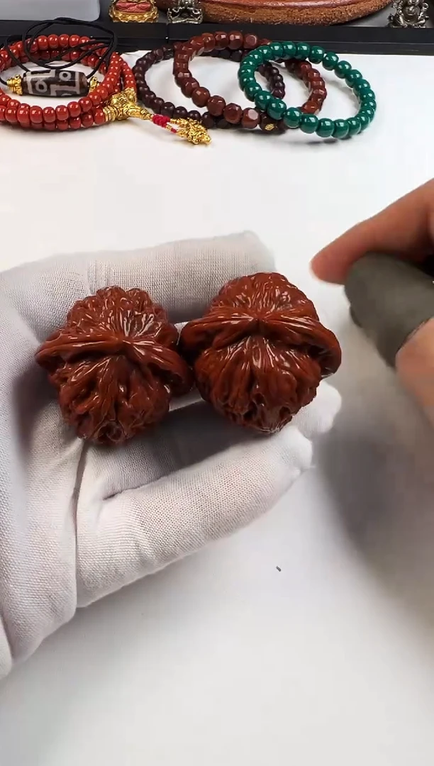 把件文玩核桃浩****）文玩核桃