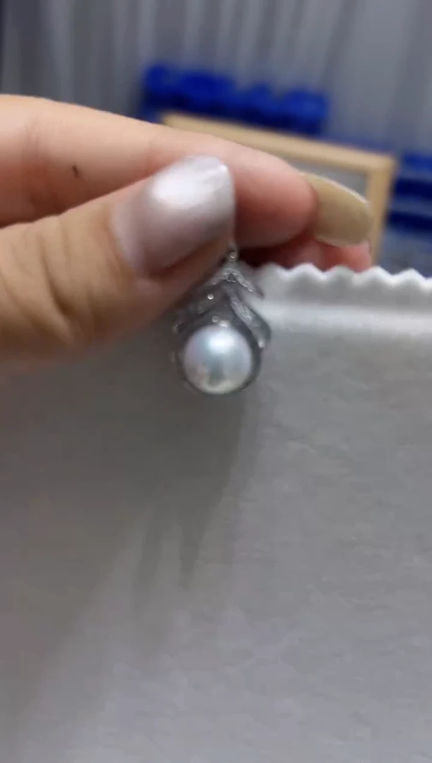 银S925镶嵌吊坠淡水珍珠111
