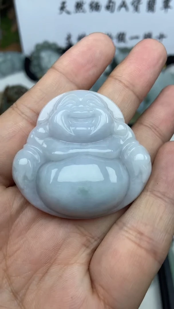 翡翠未镶嵌颈饰佛公