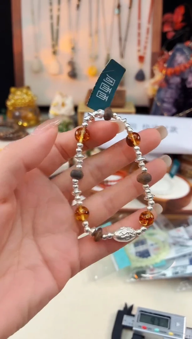 未镶嵌琥珀手饰@@B921J019126